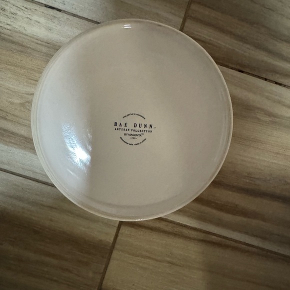 Pet 🐶🐾 Dish - Picture 2 of 3